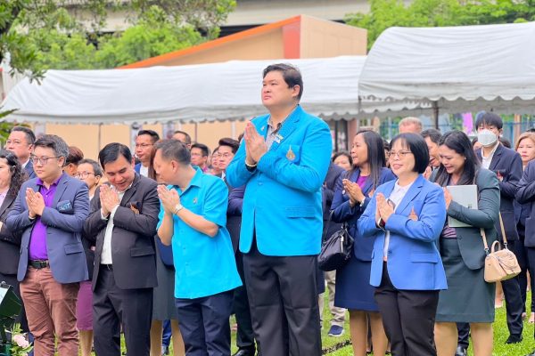 LINE_ALBUM_13668_250613_85