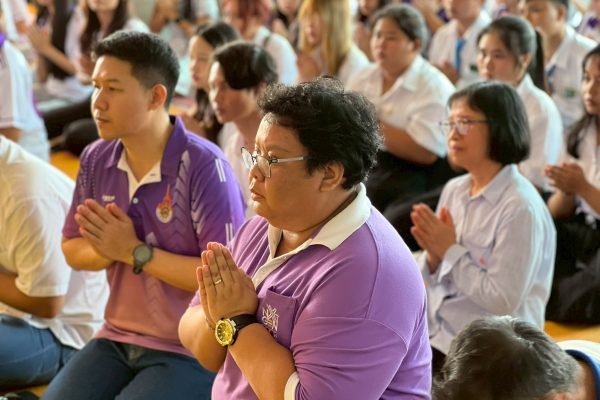 LINE_ALBUM_24768_250819_16